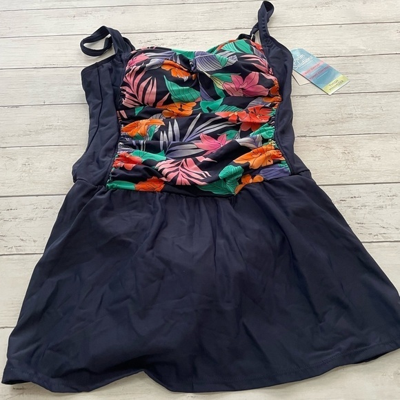 Swim Solutions Women's Colorblocked Tummy-Control Swimdress shirred front 14 - Picture 8 of 11